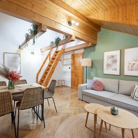 Delux Romantic Apartment Prague